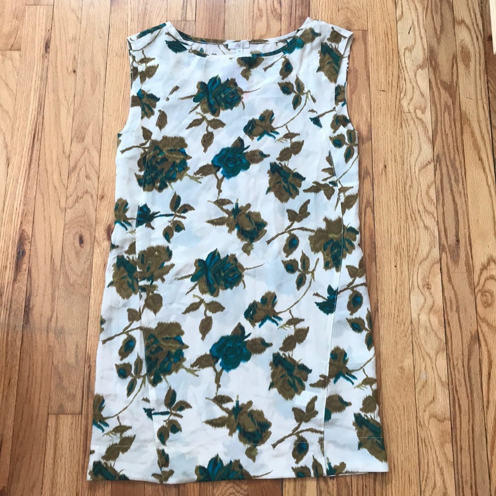 Floral dress 💐